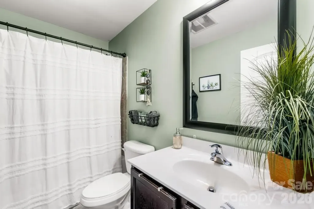 1007 Hamil Ridge Drive Waxhaw NC 28173