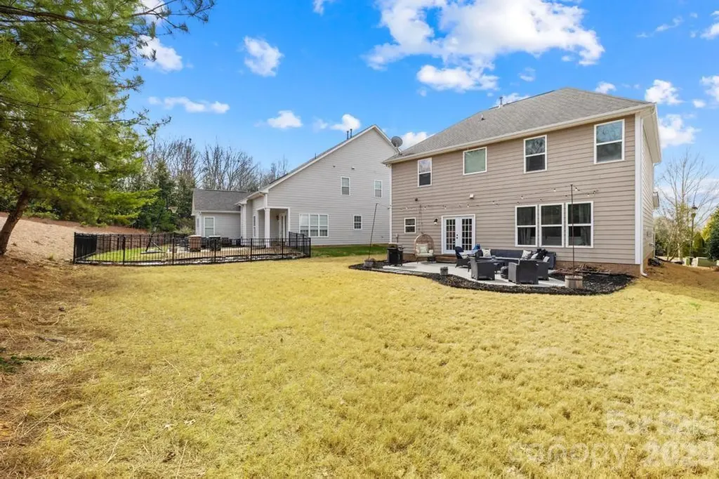 1007 Hamil Ridge Drive Waxhaw NC 28173