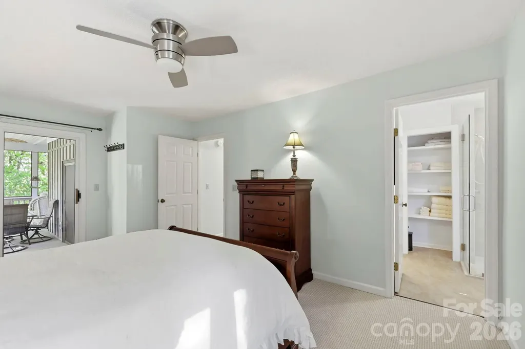 3509 Mountain Top Way Hendersonville NC 28739