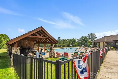 3509 Mountain Top Way Hendersonville NC 28739