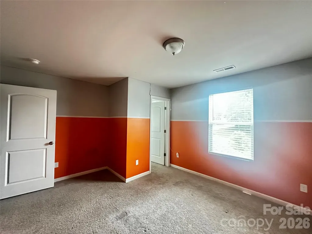 1050 Glenbriar Court Woodleaf NC 27054
