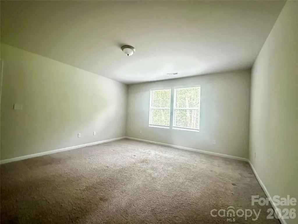 1050 Glenbriar Court Woodleaf NC 27054