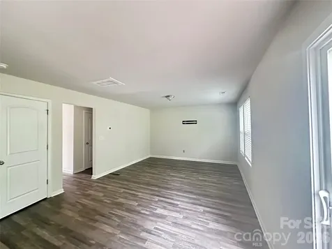 1050 Glenbriar Court Woodleaf NC 27054