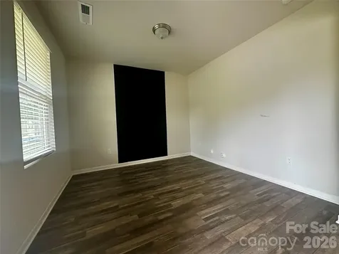 1050 Glenbriar Court Woodleaf NC 27054