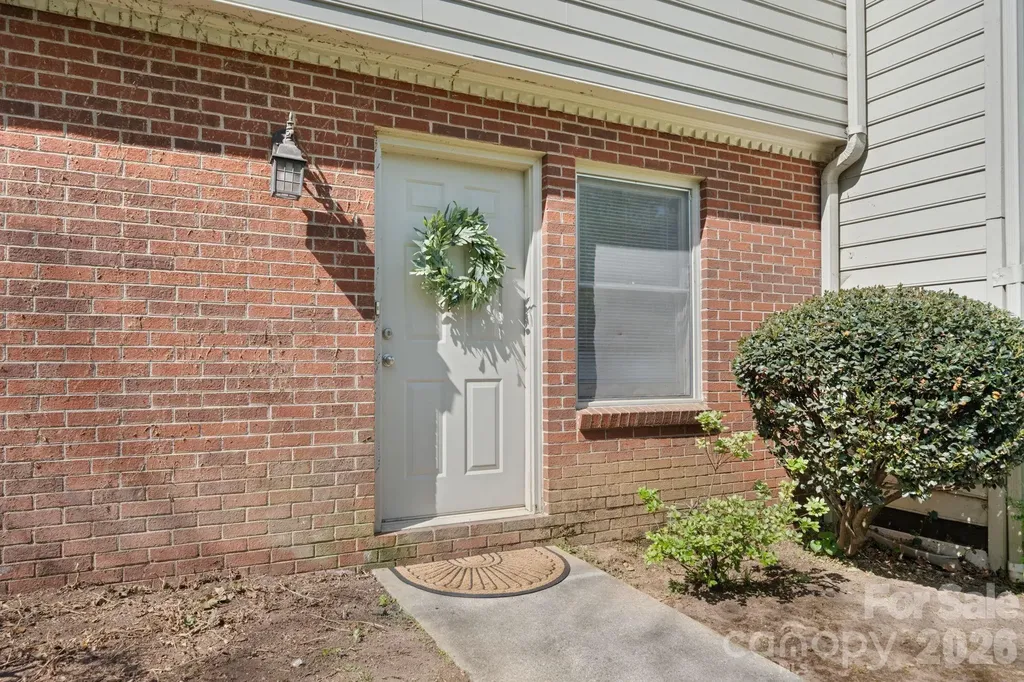 239 13th Avenue Place NW Hickory NC 28601