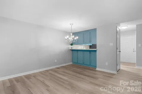 239 13th Avenue Place NW Hickory NC 28601
