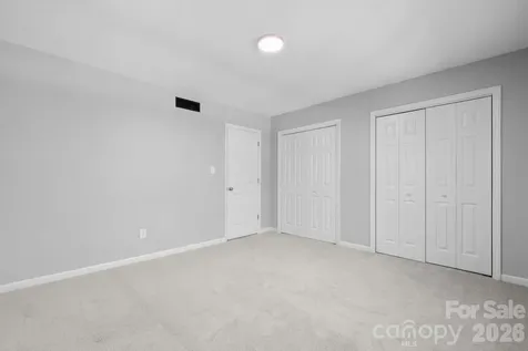 239 13th Avenue Place NW Hickory NC 28601
