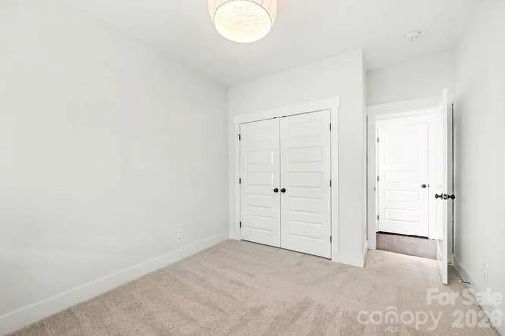 824 E 16th Street Charlotte NC 28205