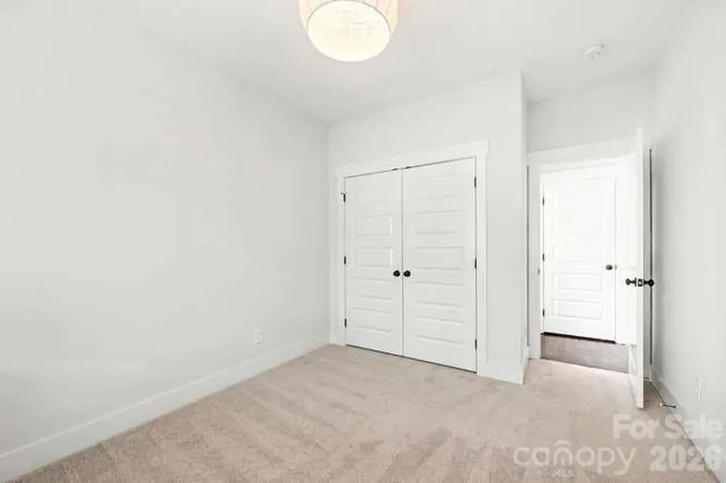824 E 16th Street Charlotte NC 28205