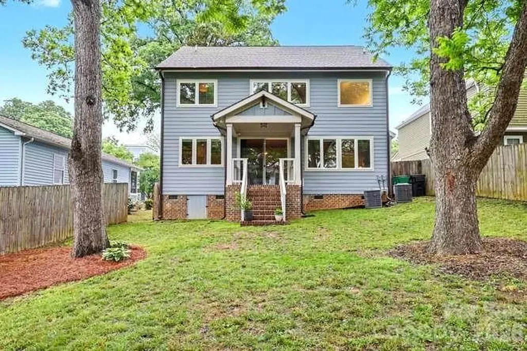 824 E 16th Street Charlotte NC 28205