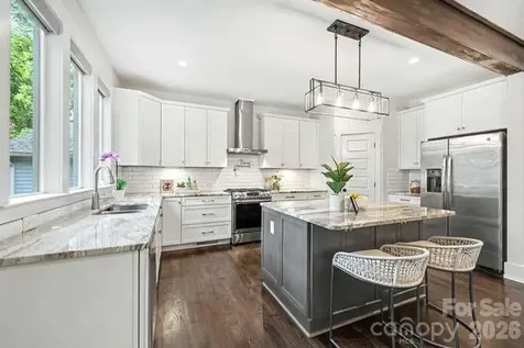 824 E 16th Street Charlotte NC 28205