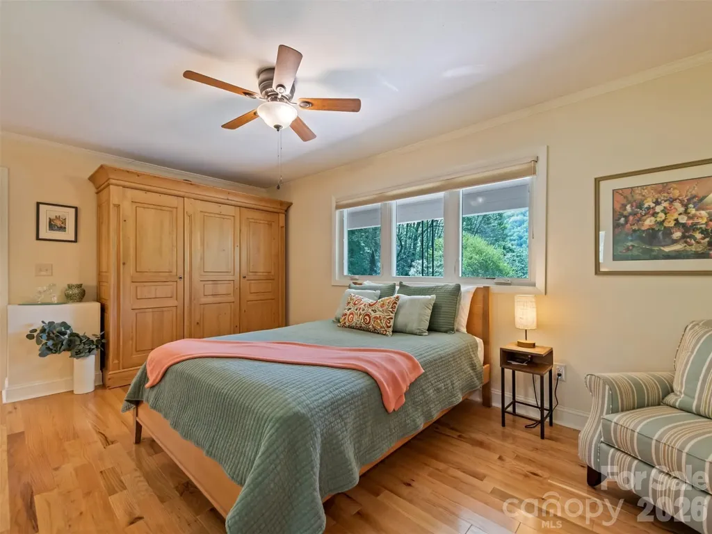 9 Golfview Drive Maggie Valley NC 28751