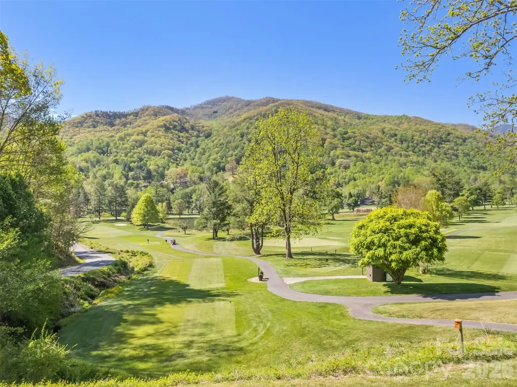 9 Golfview Drive Maggie Valley NC 28751