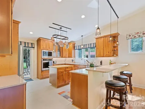 9 Golfview Drive Maggie Valley NC 28751