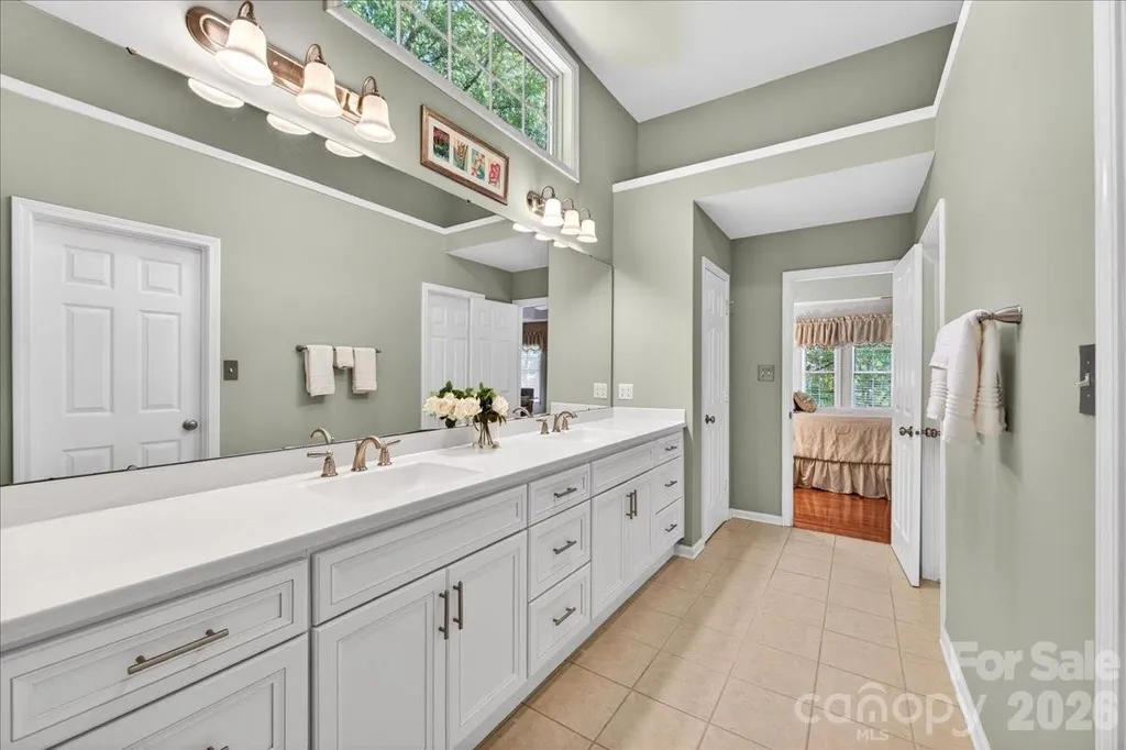 4365 Enchantment Cove Lane Charlotte NC 28216