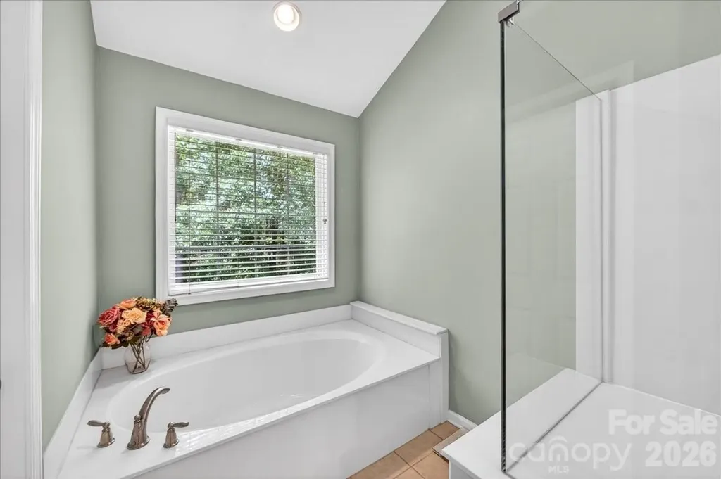 4365 Enchantment Cove Lane Charlotte NC 28216