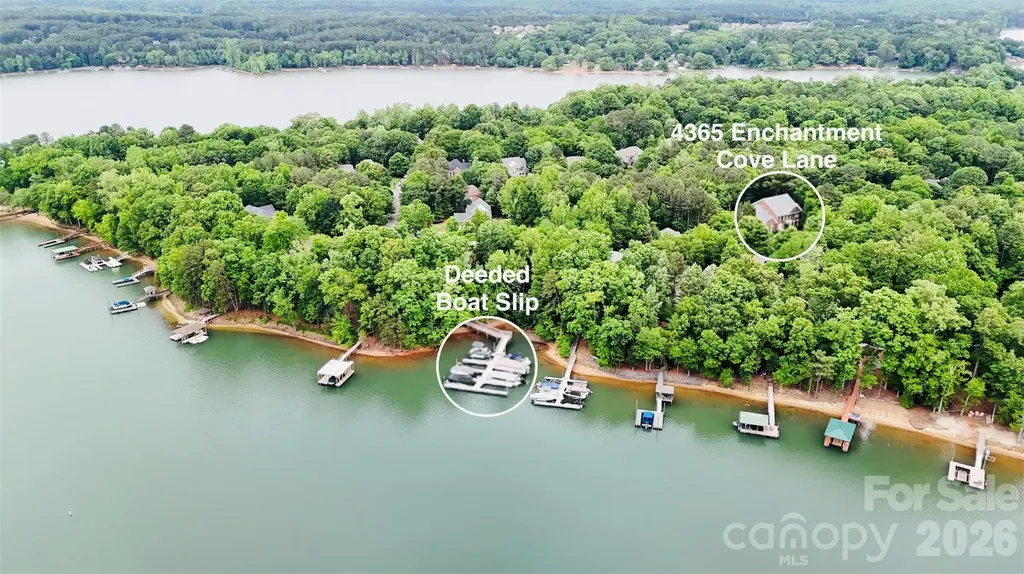 4365 Enchantment Cove Lane Charlotte NC 28216