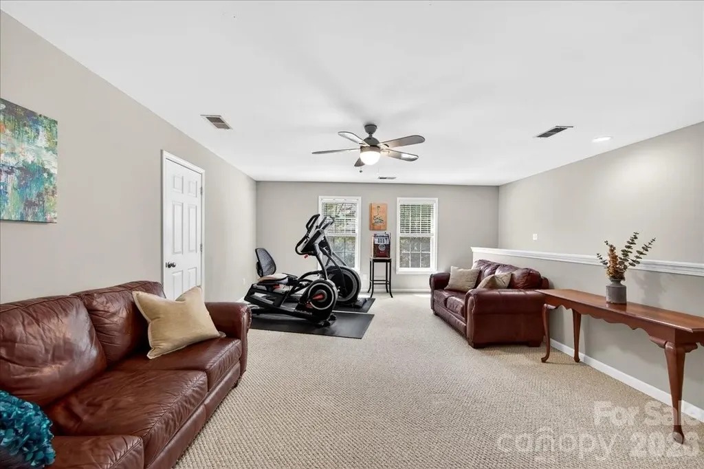 4365 Enchantment Cove Lane Charlotte NC 28216