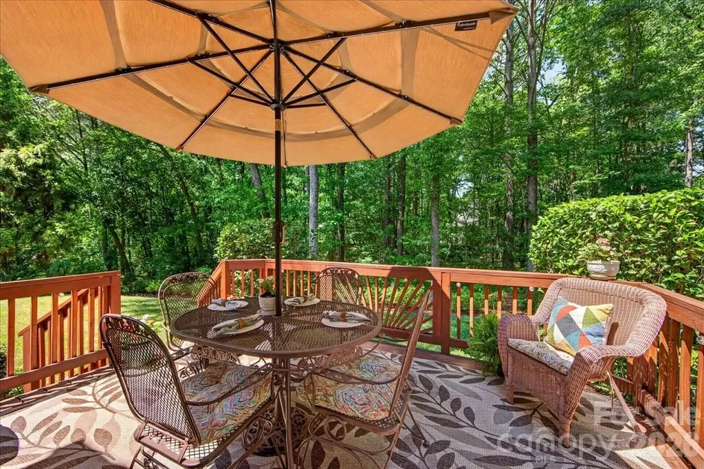 4365 Enchantment Cove Lane Charlotte NC 28216