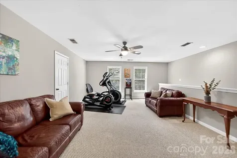 4365 Enchantment Cove Lane Charlotte NC 28216