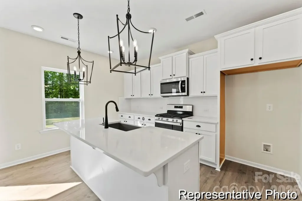 122 Peak View Road Statesville NC 28677