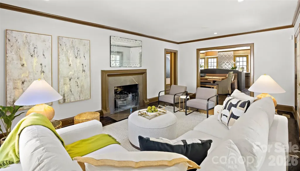 208 Wales Avenue Charlotte NC 28209