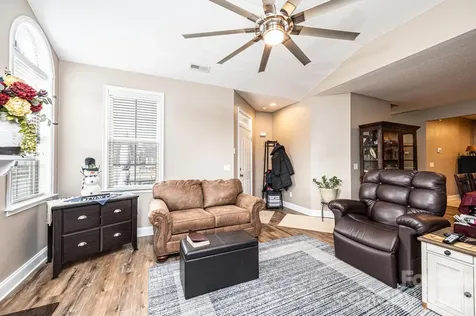 823 Wynnshire Drive Hickory NC 28601