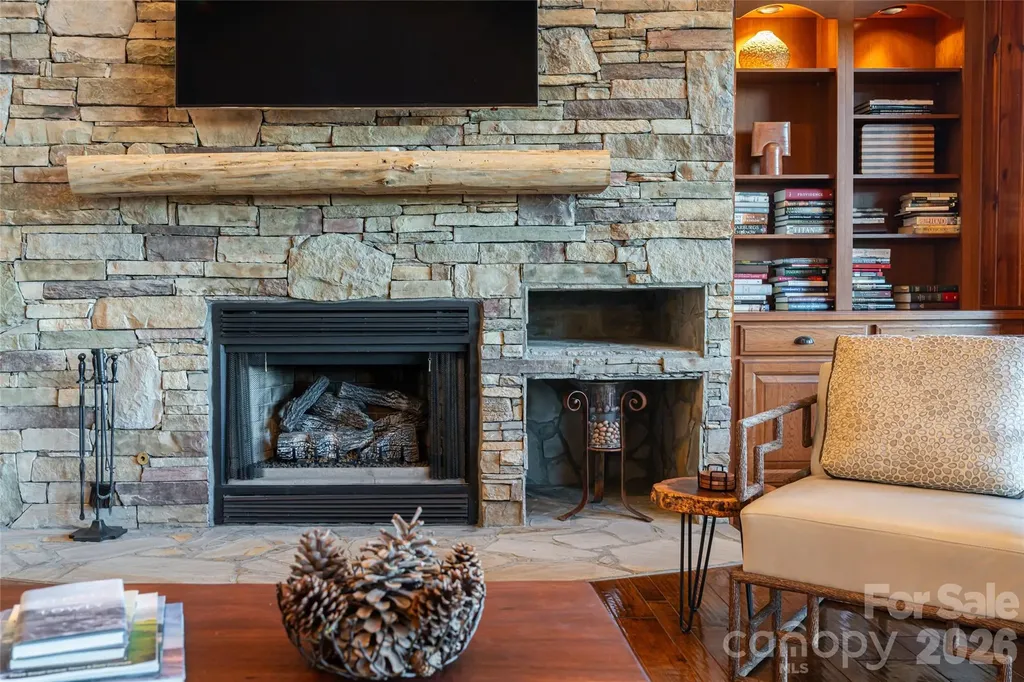 326 Summit Drive Whittier NC 28789