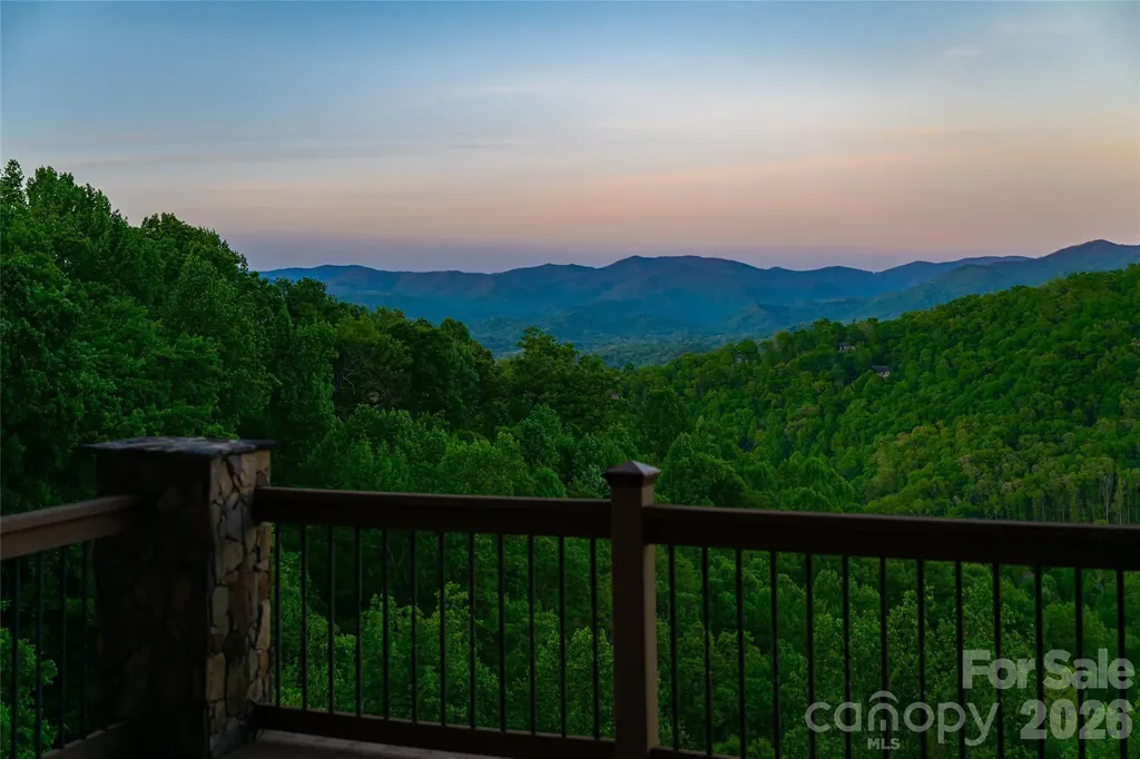 326 Summit Drive Whittier NC 28789