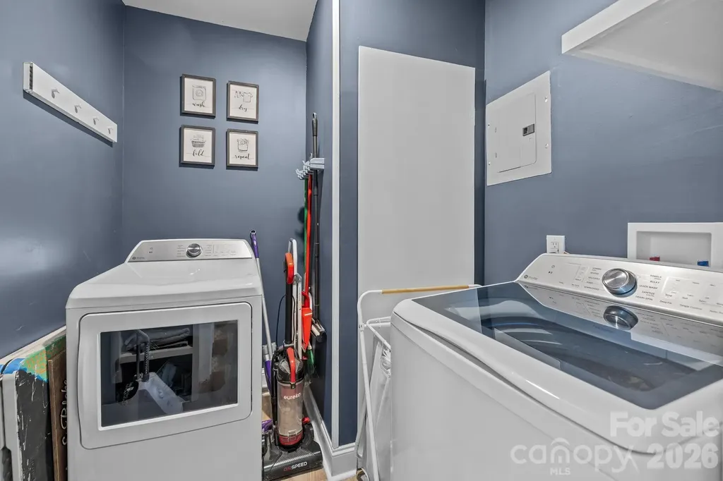 1036 Cutler Place Charlotte NC 28205