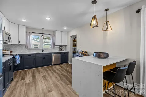 1036 Cutler Place Charlotte NC 28205