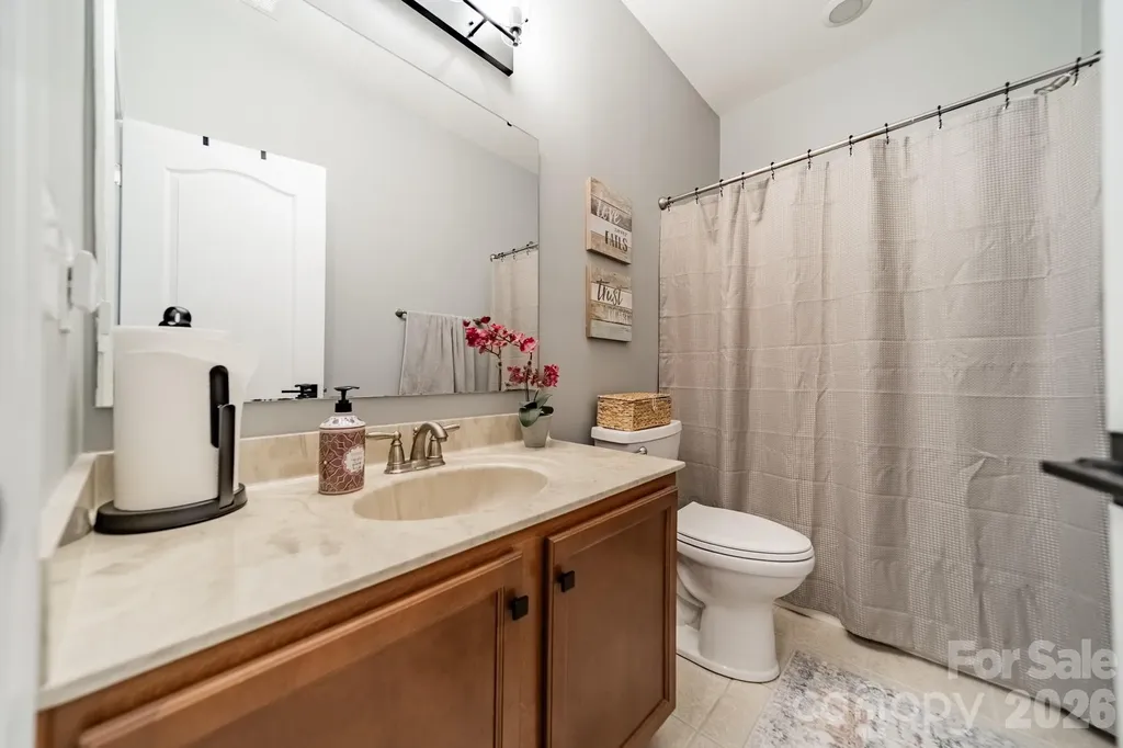 1204 Woodglen Lane Matthews NC 28104