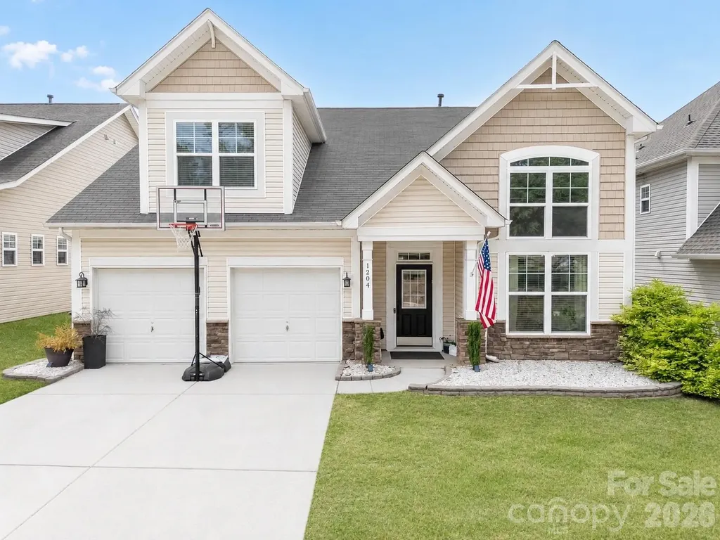 1204 Woodglen Lane Matthews NC 28104