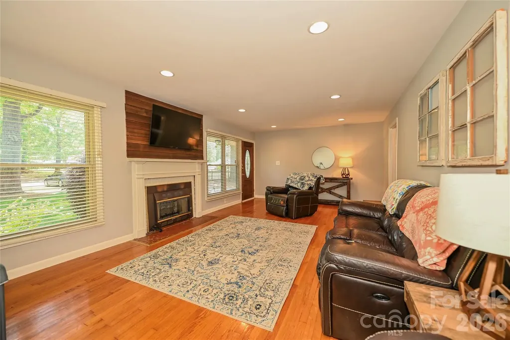 2017 Wilson Avenue Monroe NC 28110