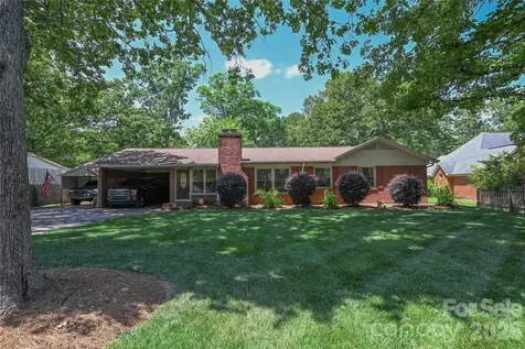 2017 Wilson Avenue Monroe NC 28110