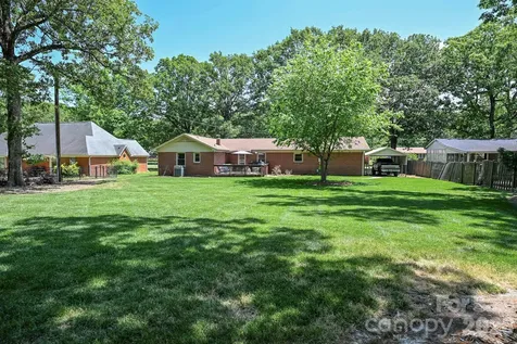 2017 Wilson Avenue Monroe NC 28110