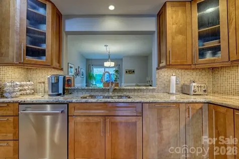 134 Pine Grove Circle Lake Wylie SC 29710
