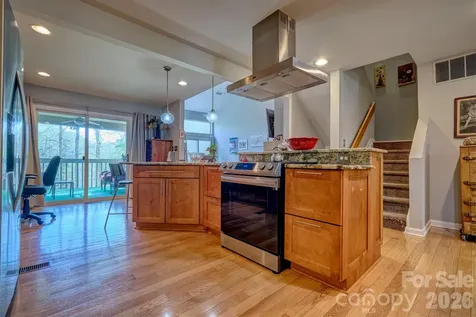 134 Pine Grove Circle Lake Wylie SC 29710