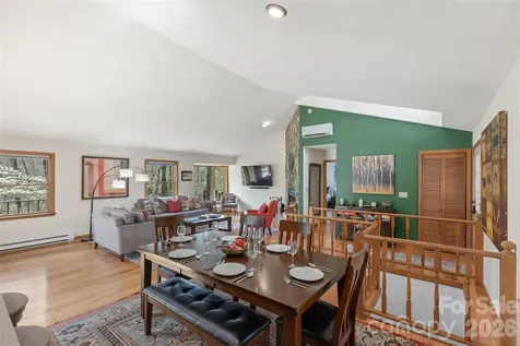 46 Poplar Court Sapphire NC 28774