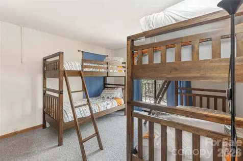 46 Poplar Court Sapphire NC 28774