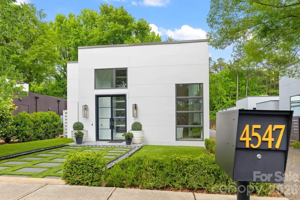 4547 Craig Avenue Charlotte NC 28211