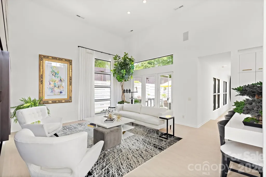 4547 Craig Avenue Charlotte NC 28211