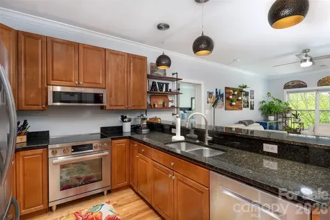 155 S Lexington Avenue Asheville NC 28801