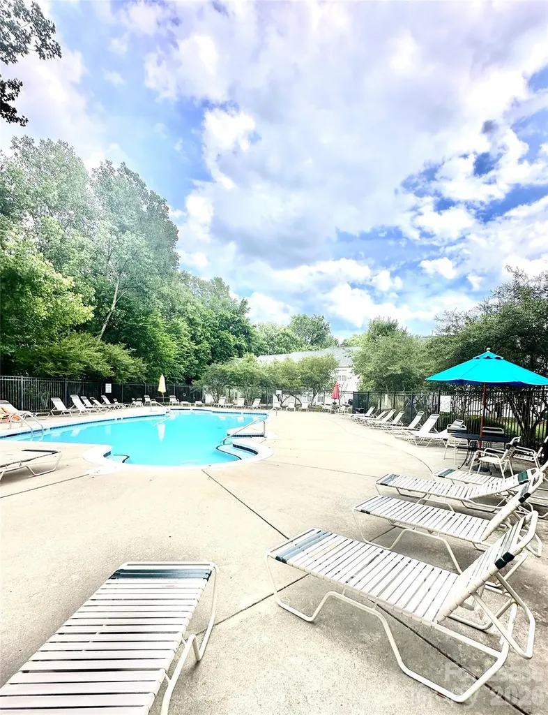 10407 Alexander Martin Avenue Charlotte NC 28277