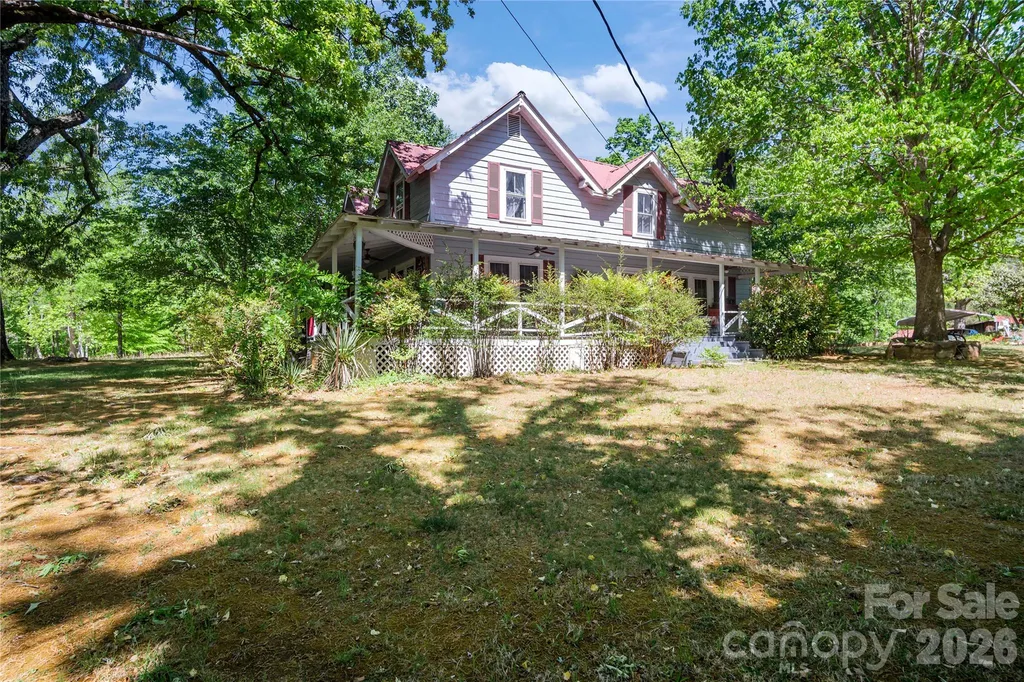 283 Constant Lane Columbus NC 28722