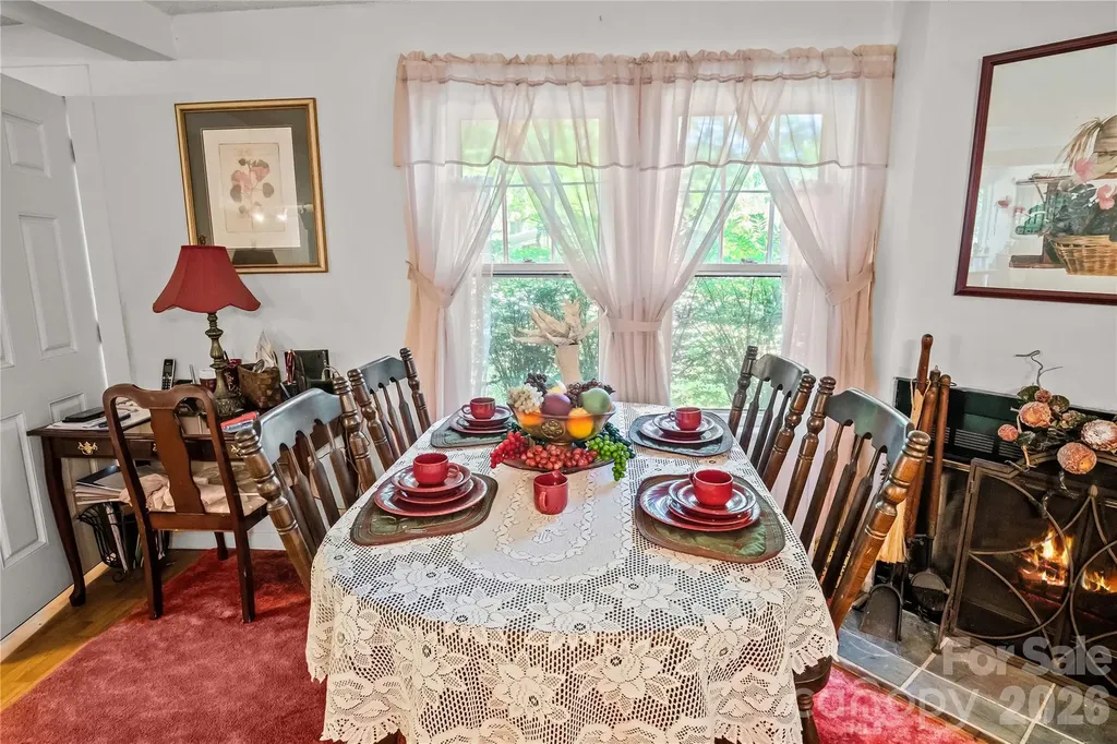 283 Constant Lane Columbus NC 28722