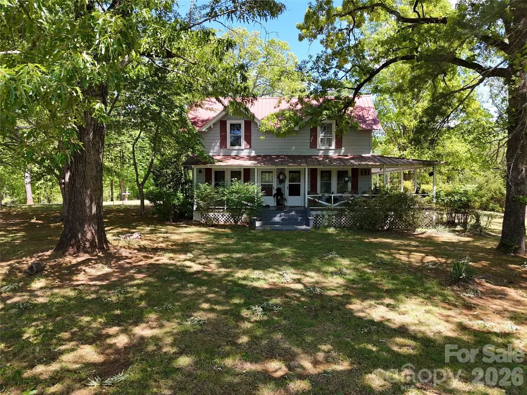 283 Constant Lane Columbus NC 28722