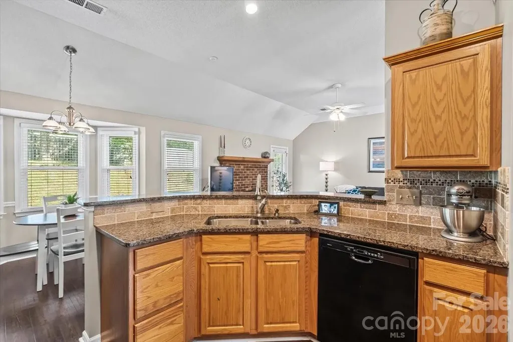 14413 John Beck Drive Charlotte NC 28273