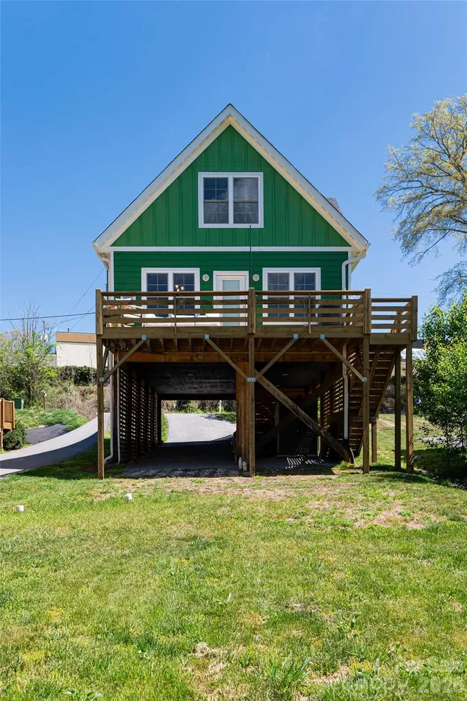 38 Old County Home Road Asheville NC 28806