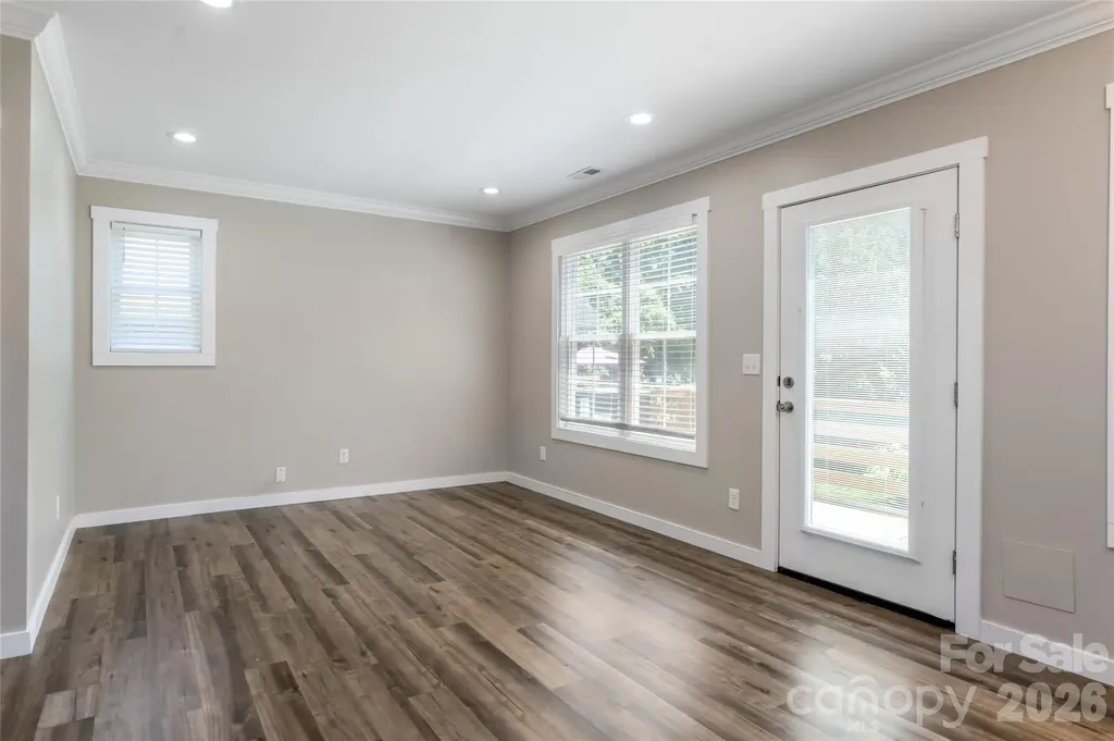 38 Old County Home Road Asheville NC 28806